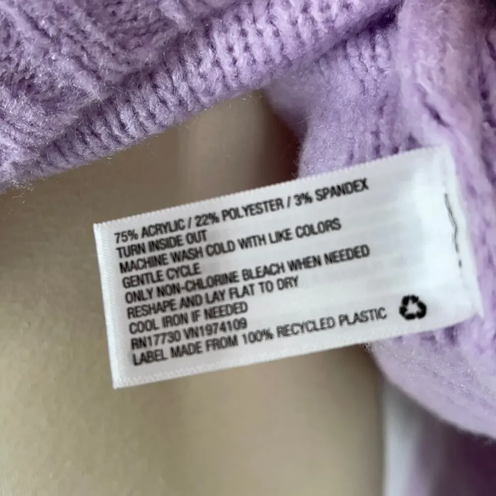 Wild Fable Purple Sweater Size Large Ruffle Sleeve‎
